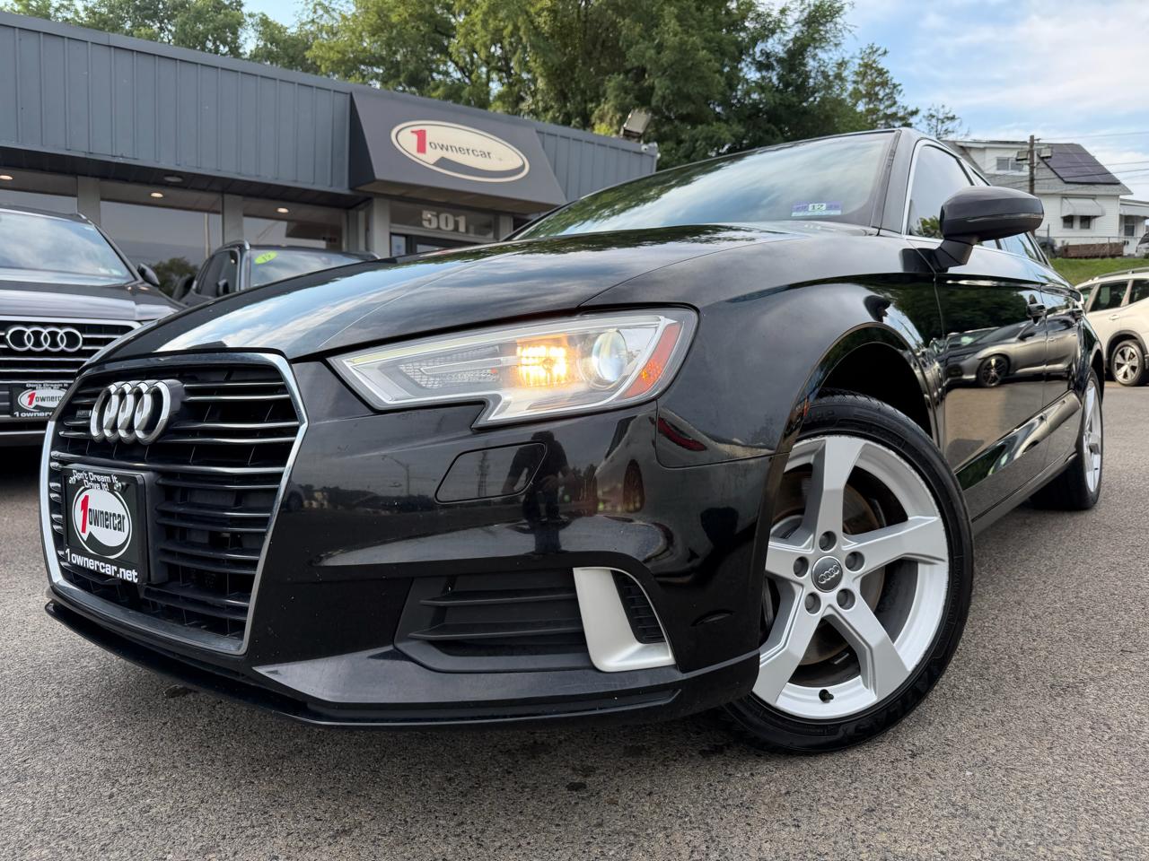 Audi A3 Sedan Premium 45 TFSI quattro 2019