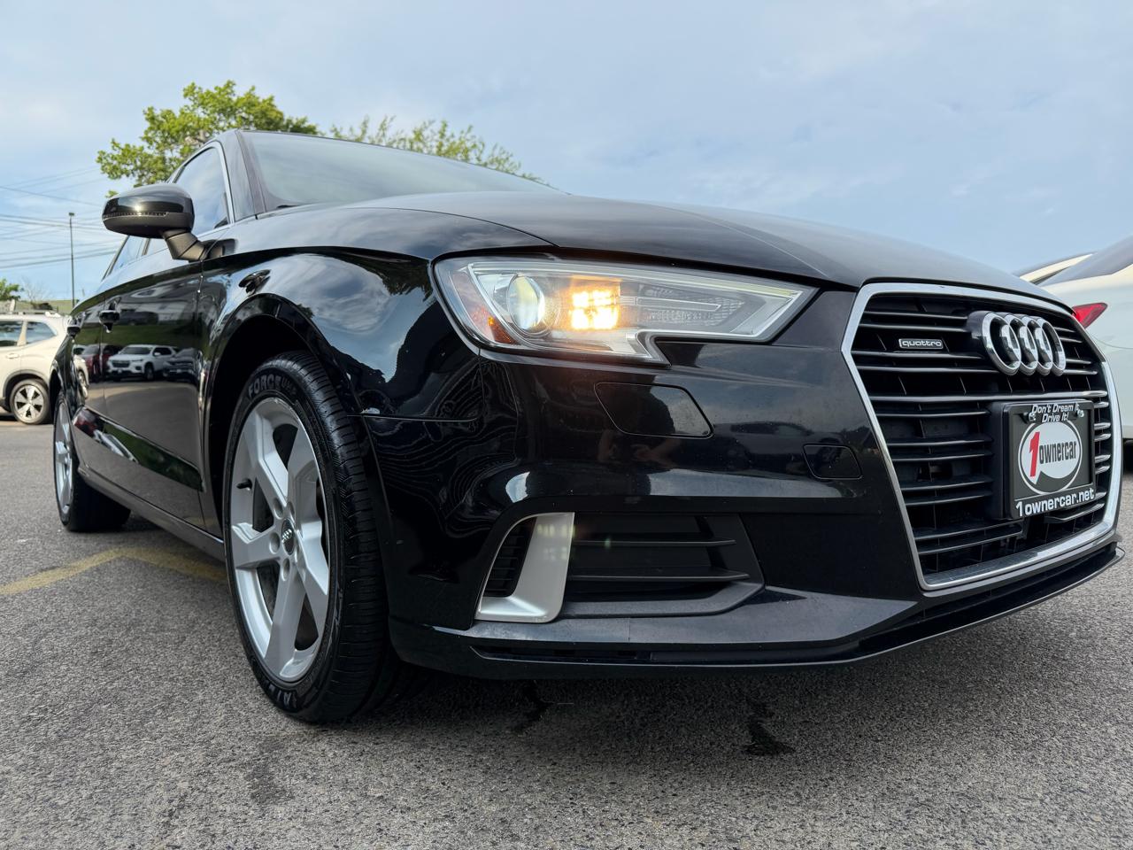 Audi A3 Sedan Premium 45 TFSI quattro 2019