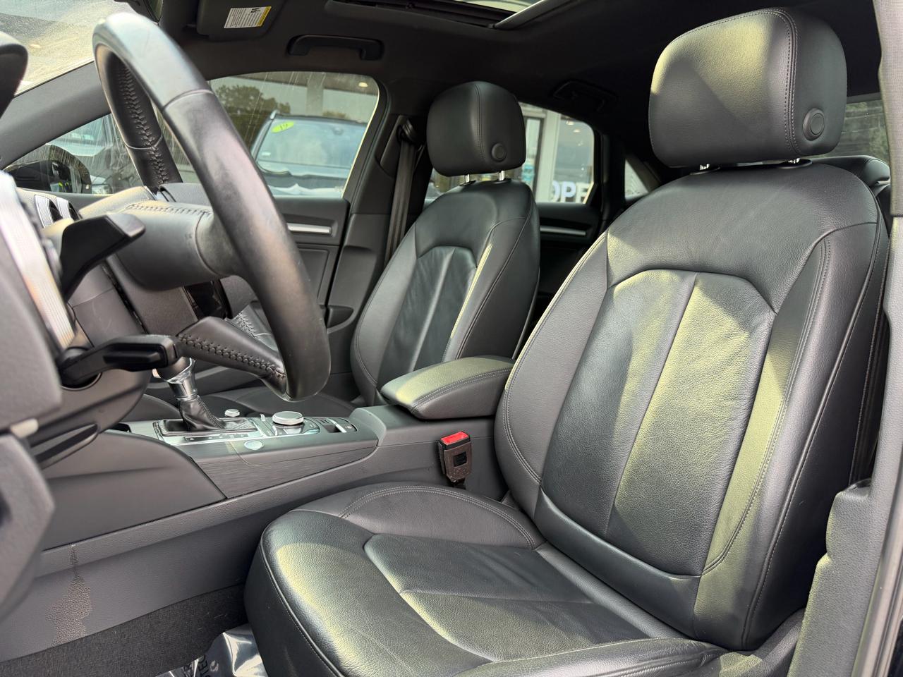 Audi A3 Sedan Premium 45 TFSI quattro 2019