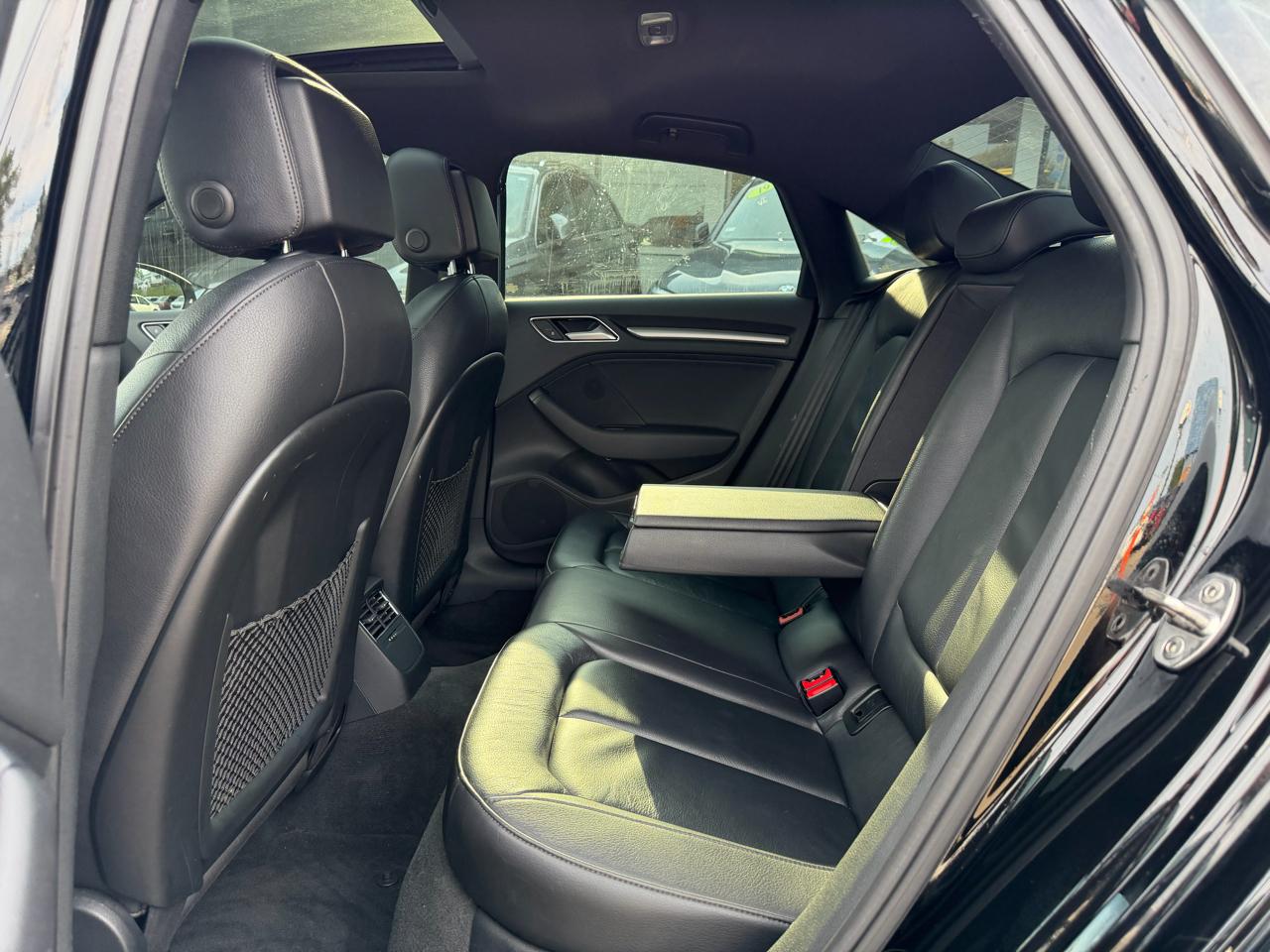 Audi A3 Sedan Premium 45 TFSI quattro 2019