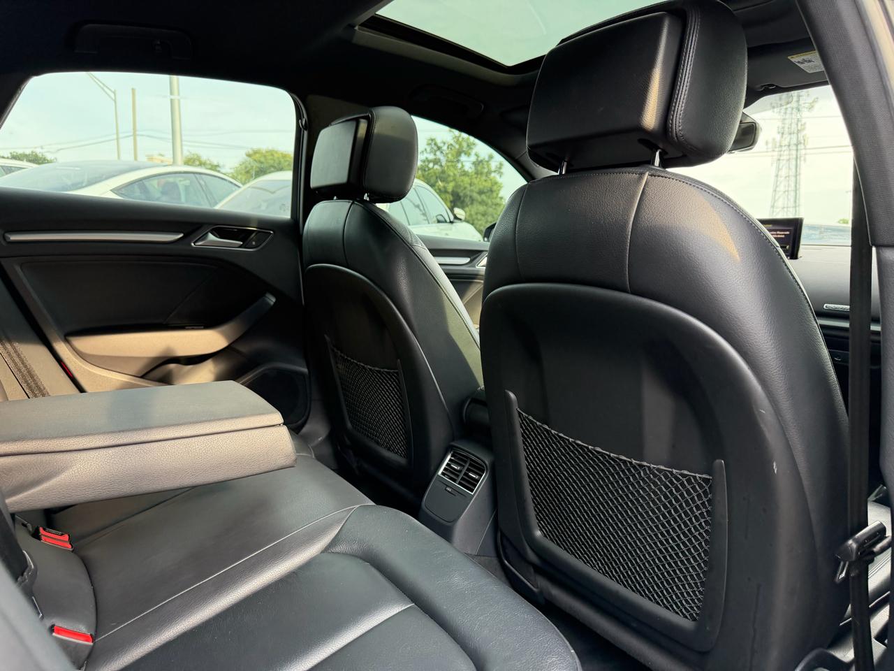 Audi A3 Sedan Premium 45 TFSI quattro 2019