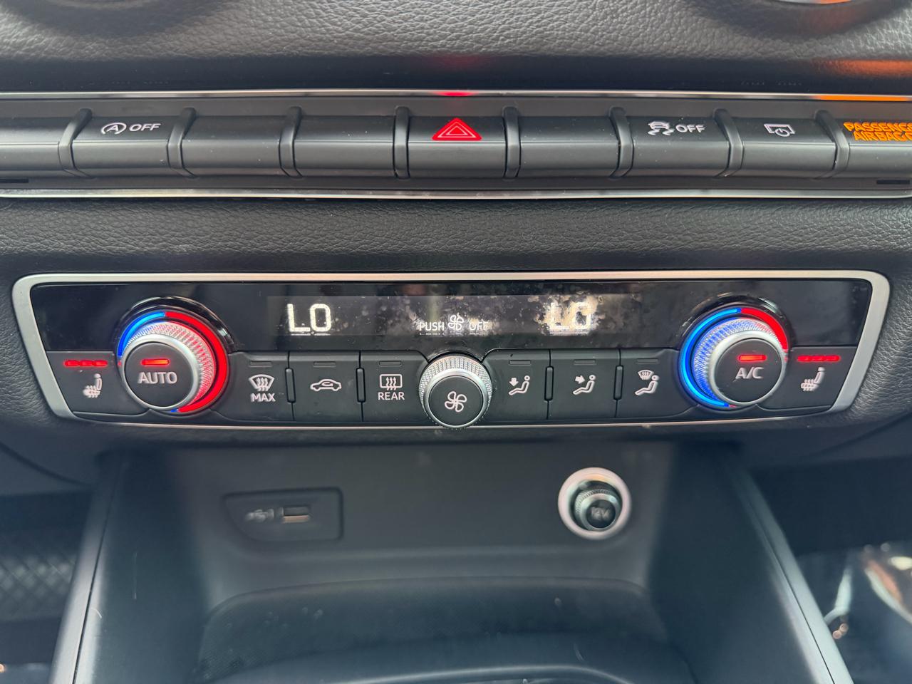 Audi A3 Sedan Premium 45 TFSI quattro 2019