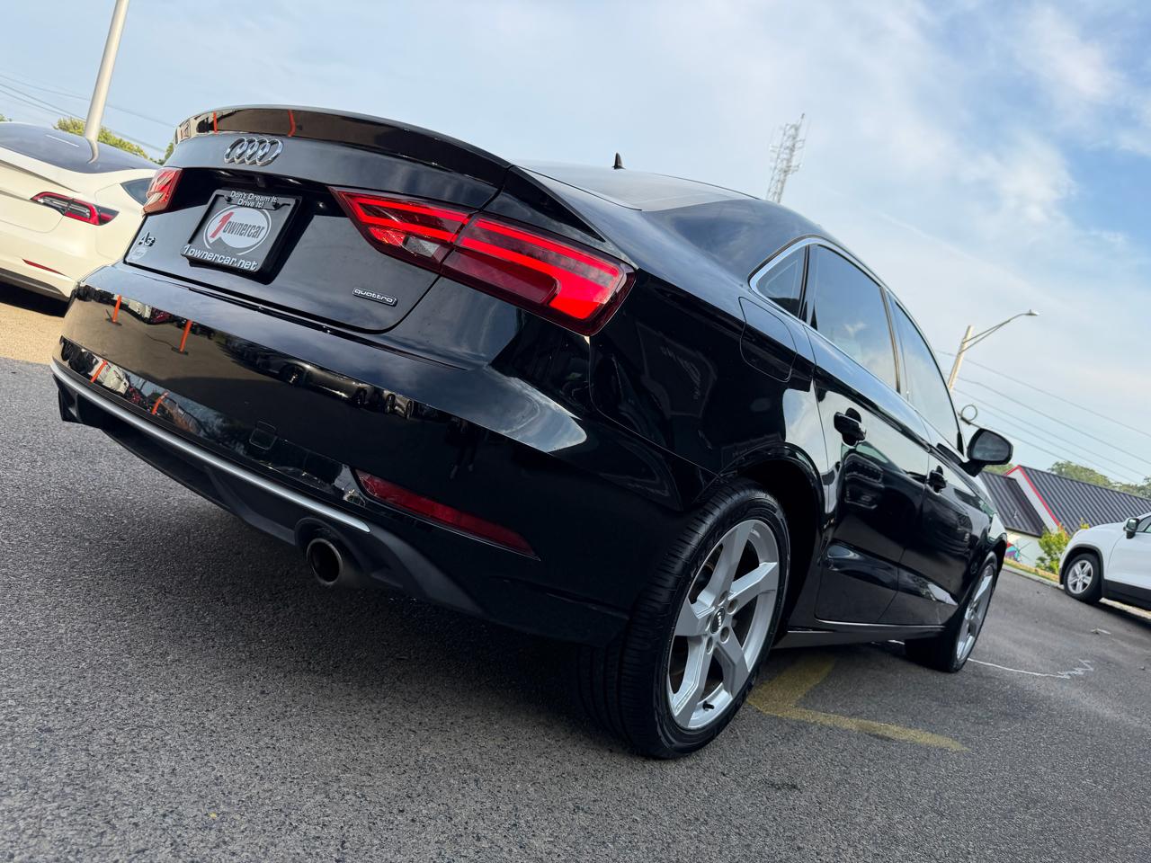 Audi A3 Sedan Premium 45 TFSI quattro 2019