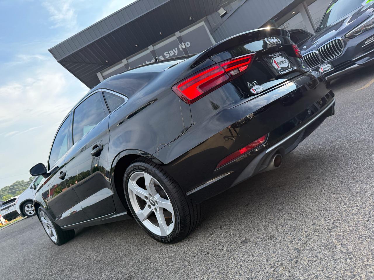 Audi A3 Sedan Premium 45 TFSI quattro 2019