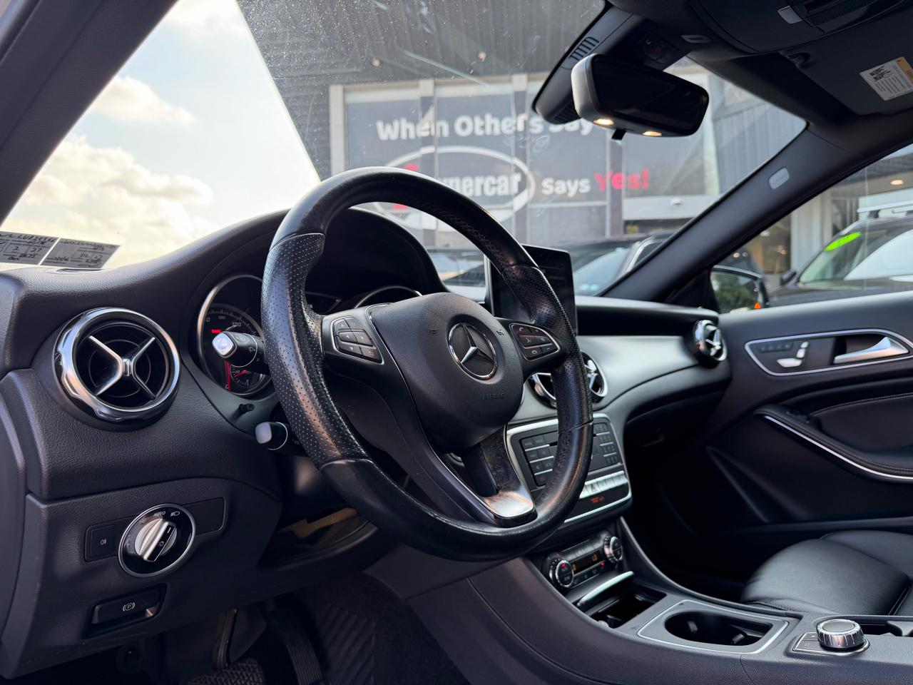 Mercedes-Benz GLA GLA 250 4MATIC SUV 2020