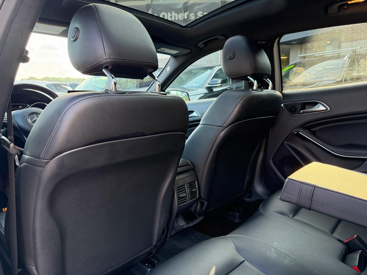 Mercedes-Benz GLA GLA 250 4MATIC SUV 2020