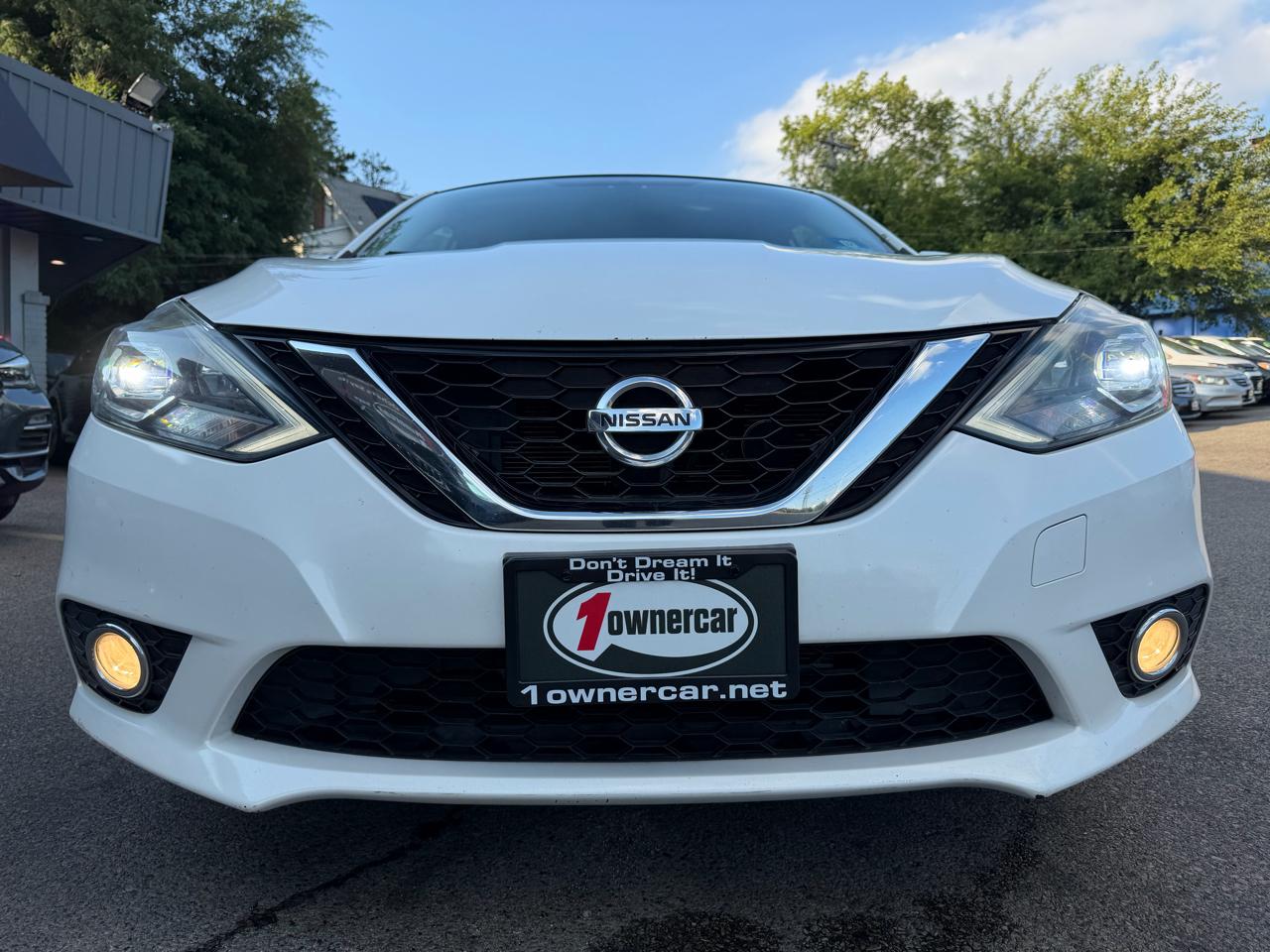 Nissan Sentra 4dr Sdn I4 CVT SR 2016