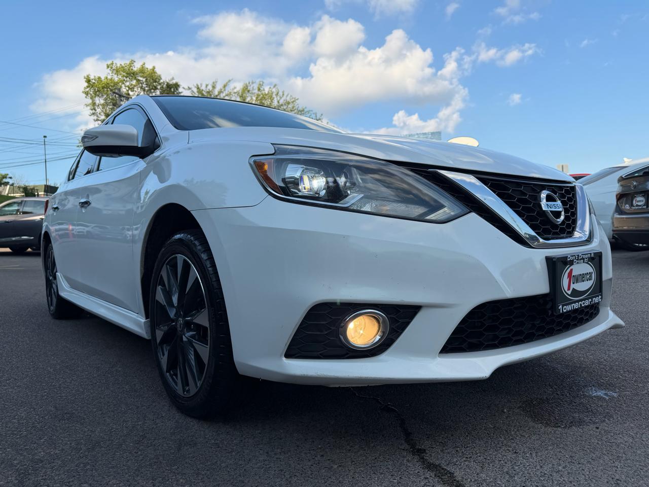 Nissan Sentra 4dr Sdn I4 CVT SR 2016