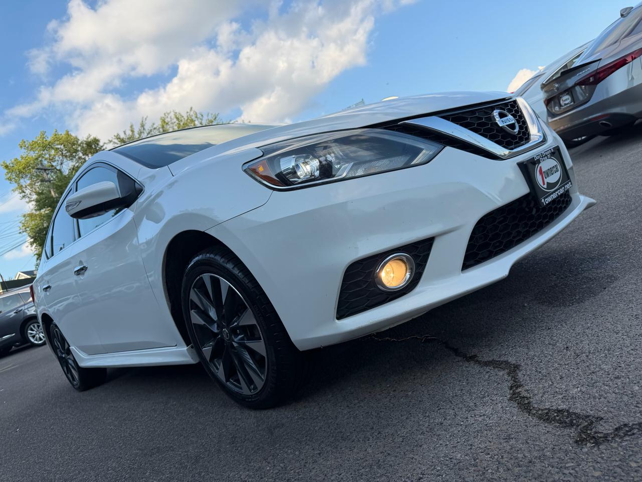 Nissan Sentra 4dr Sdn I4 CVT SR 2016