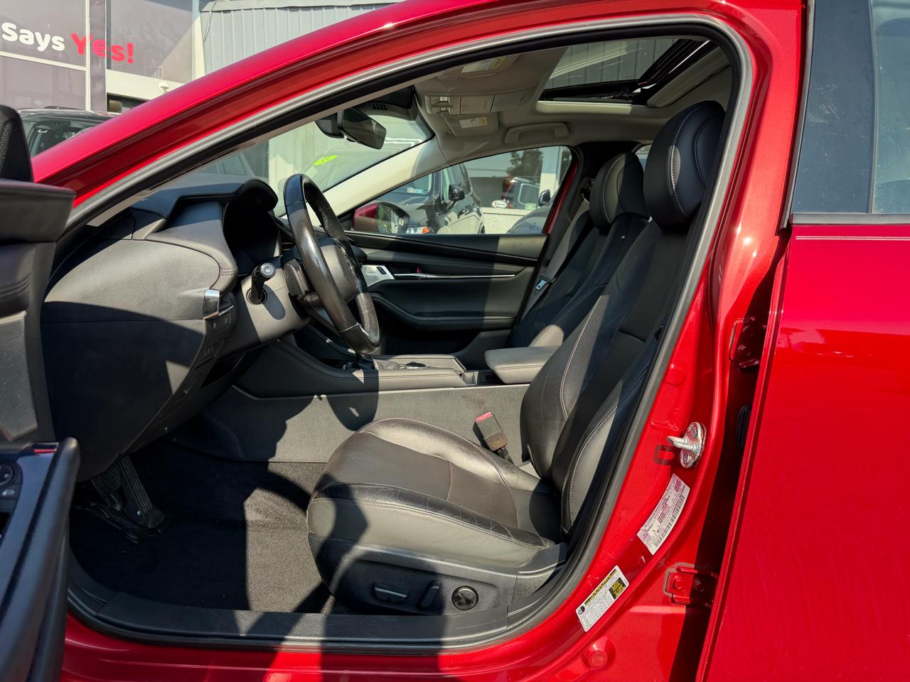 Mazda Mazda3 Sedan FWD w/Premium Pkg 2019