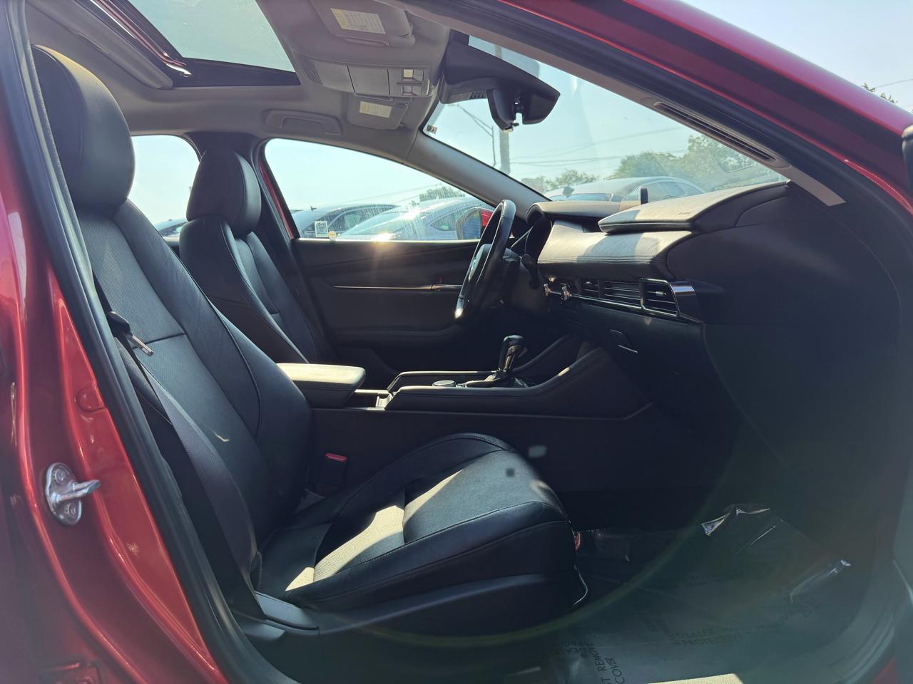 Mazda Mazda3 Sedan FWD w/Premium Pkg 2019