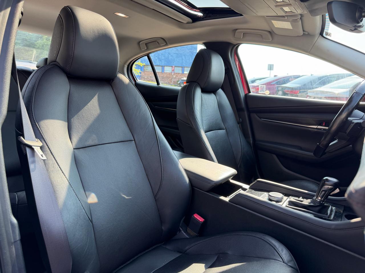 Mazda Mazda3 Sedan FWD w/Premium Pkg 2019