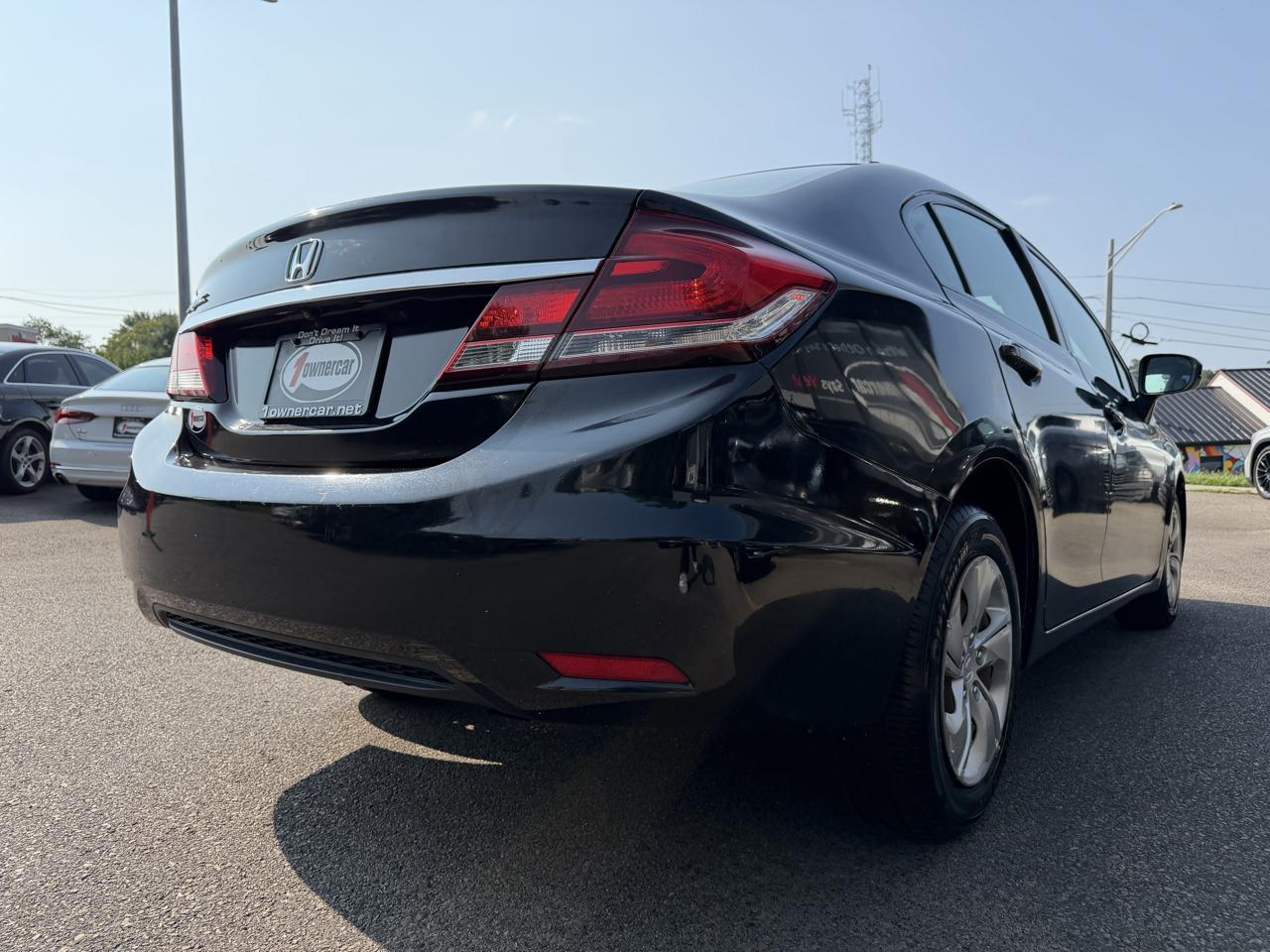 Honda Civic Sedan 4dr CVT LX 2015