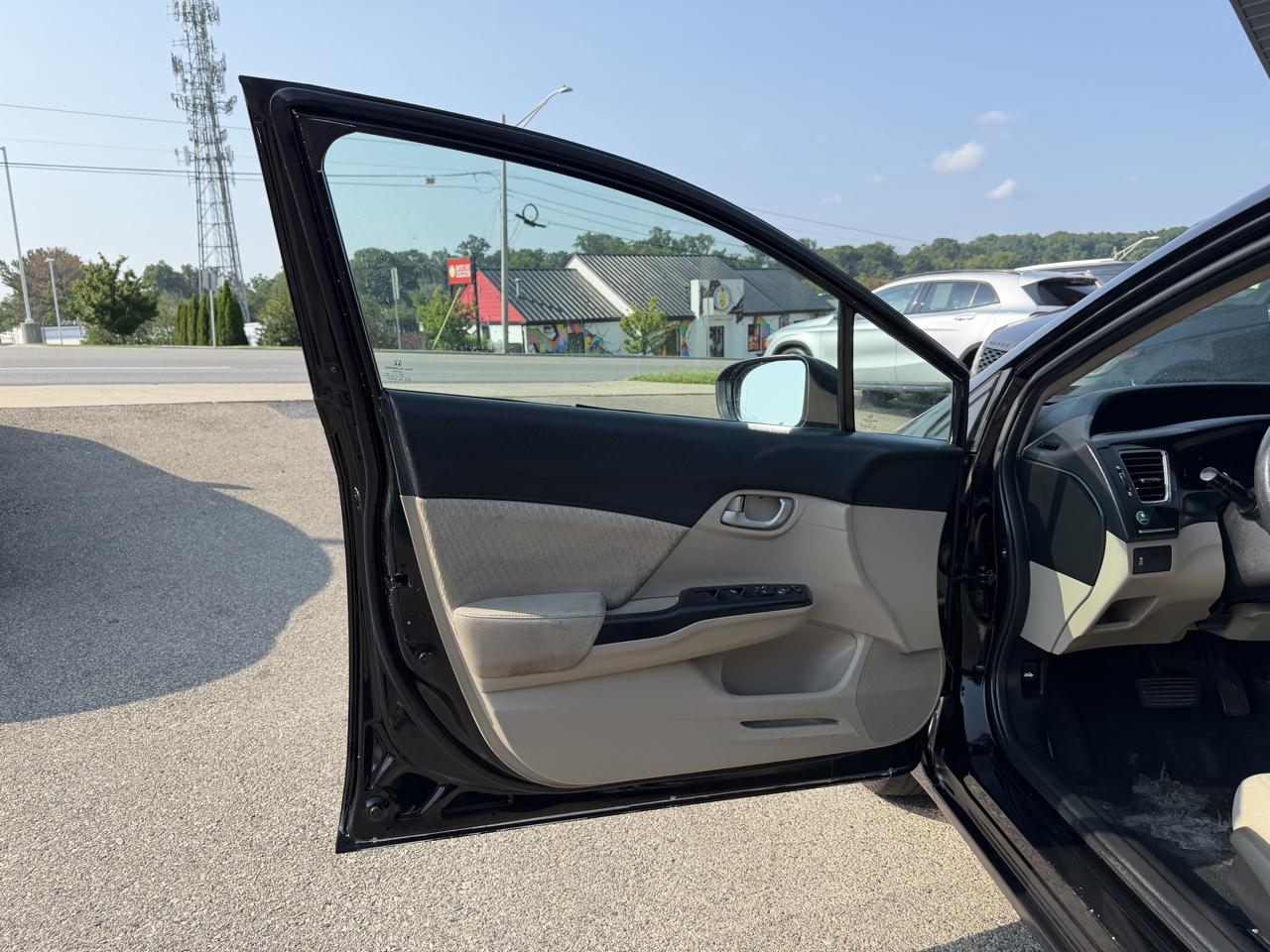 Honda Civic Sedan 4dr CVT LX 2015