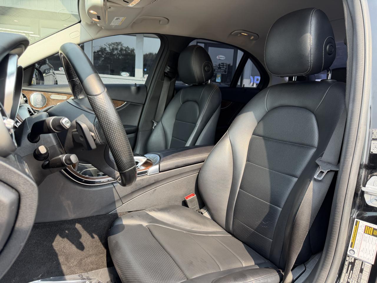 Mercedes-Benz C-Class 4dr Sdn C 300 4MATIC 2015