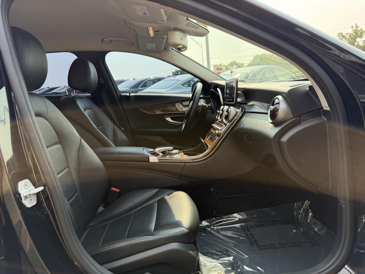 Mercedes-Benz C-Class 4dr Sdn C 300 4MATIC 2015