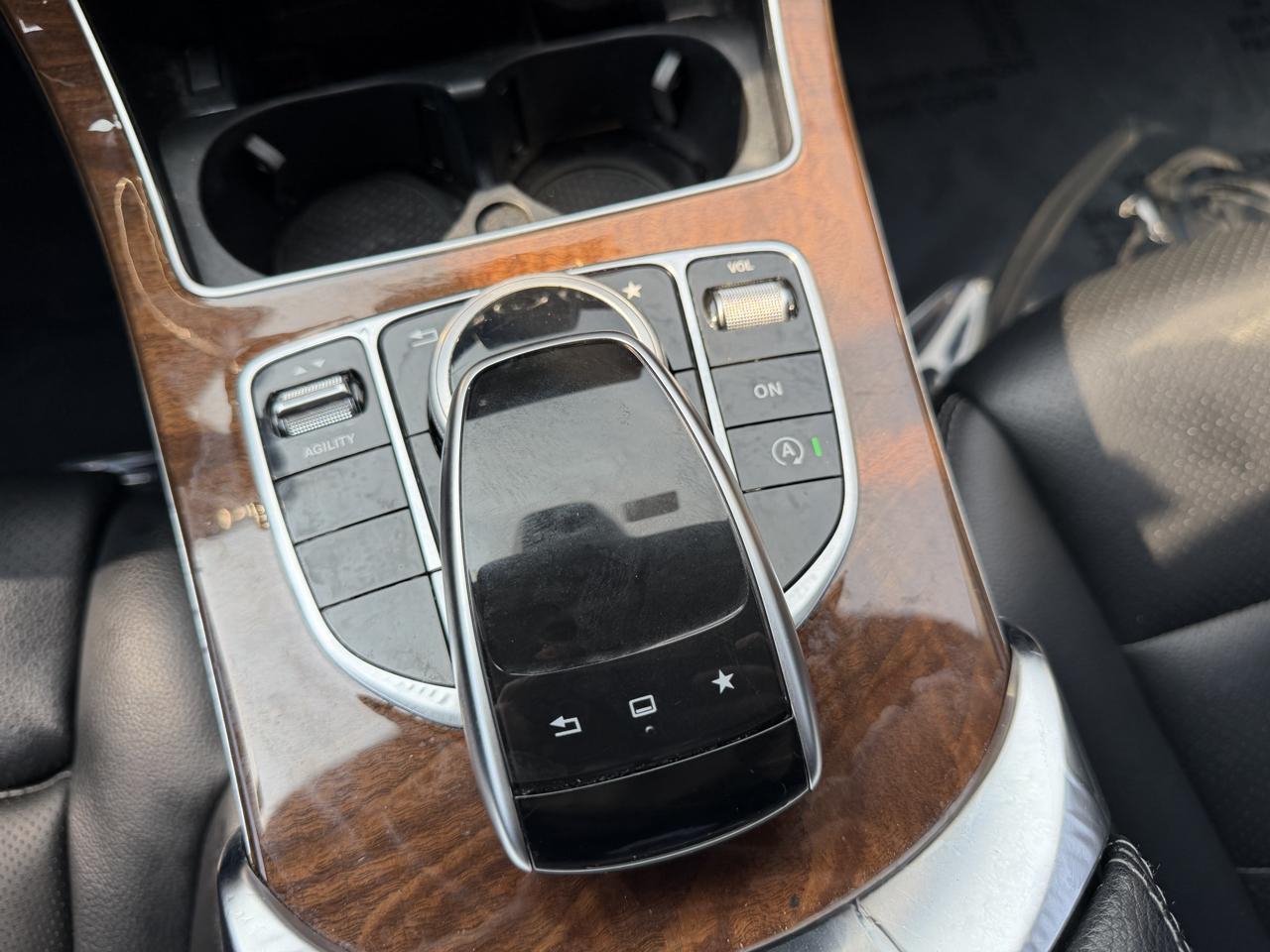 Mercedes-Benz C-Class 4dr Sdn C 300 4MATIC 2015
