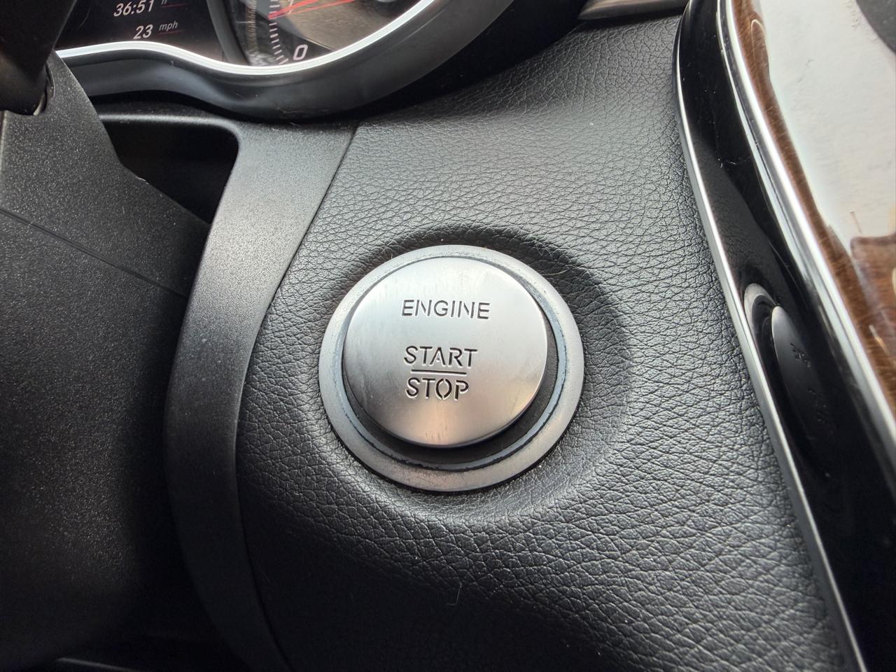 Mercedes-Benz C-Class 4dr Sdn C 300 4MATIC 2015