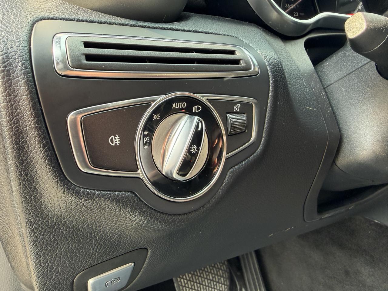 Mercedes-Benz C-Class 4dr Sdn C 300 4MATIC 2015