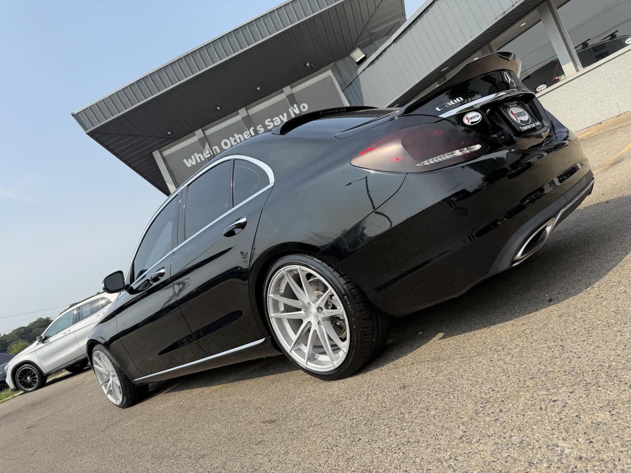 Mercedes-Benz C-Class 4dr Sdn C 300 4MATIC 2015