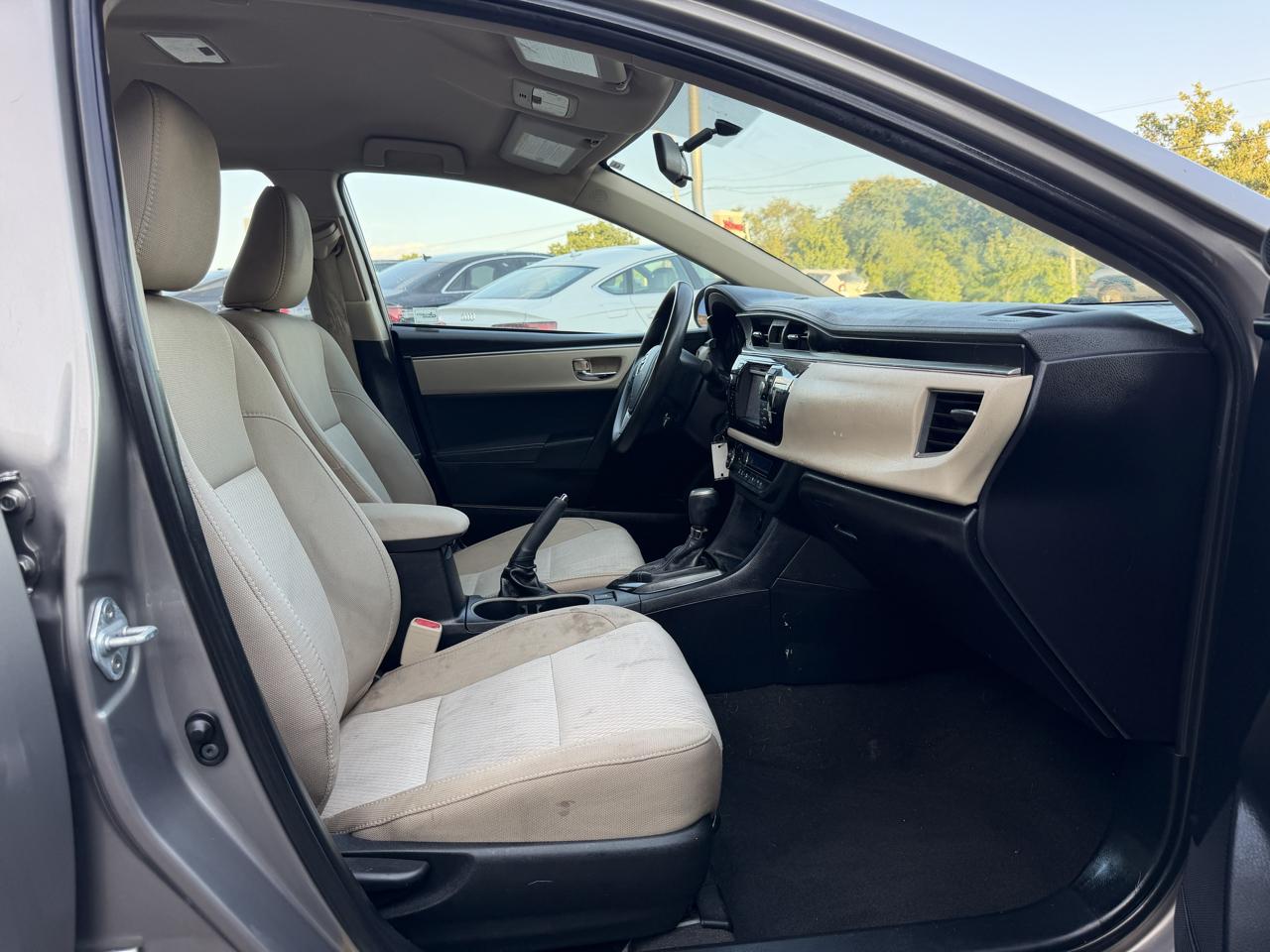 Toyota Corolla 4dr Sdn CVT S w/Special Edition Pkg (Natl) 2016