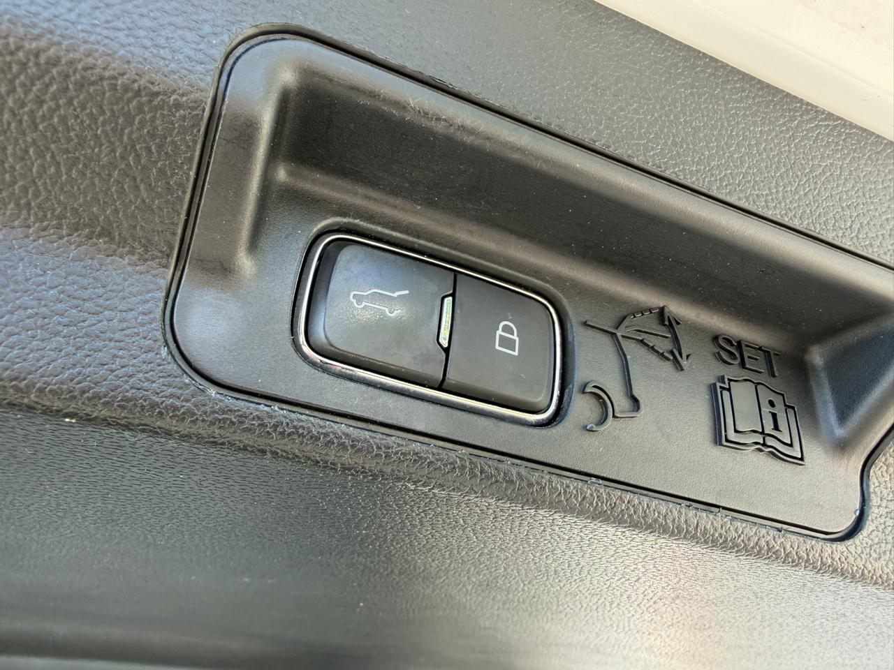 Ford Explorer Limited 4WD 2020