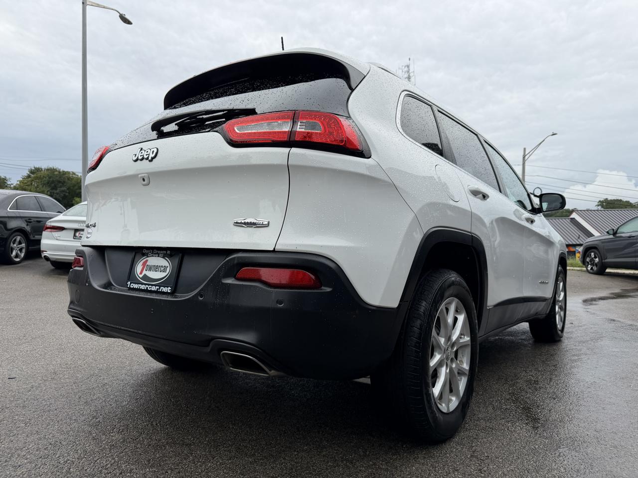Jeep Cherokee 4WD 4dr Latitude 2016