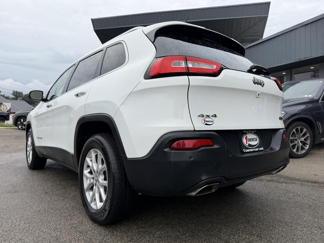 Jeep Cherokee 4WD 4dr Latitude 2016