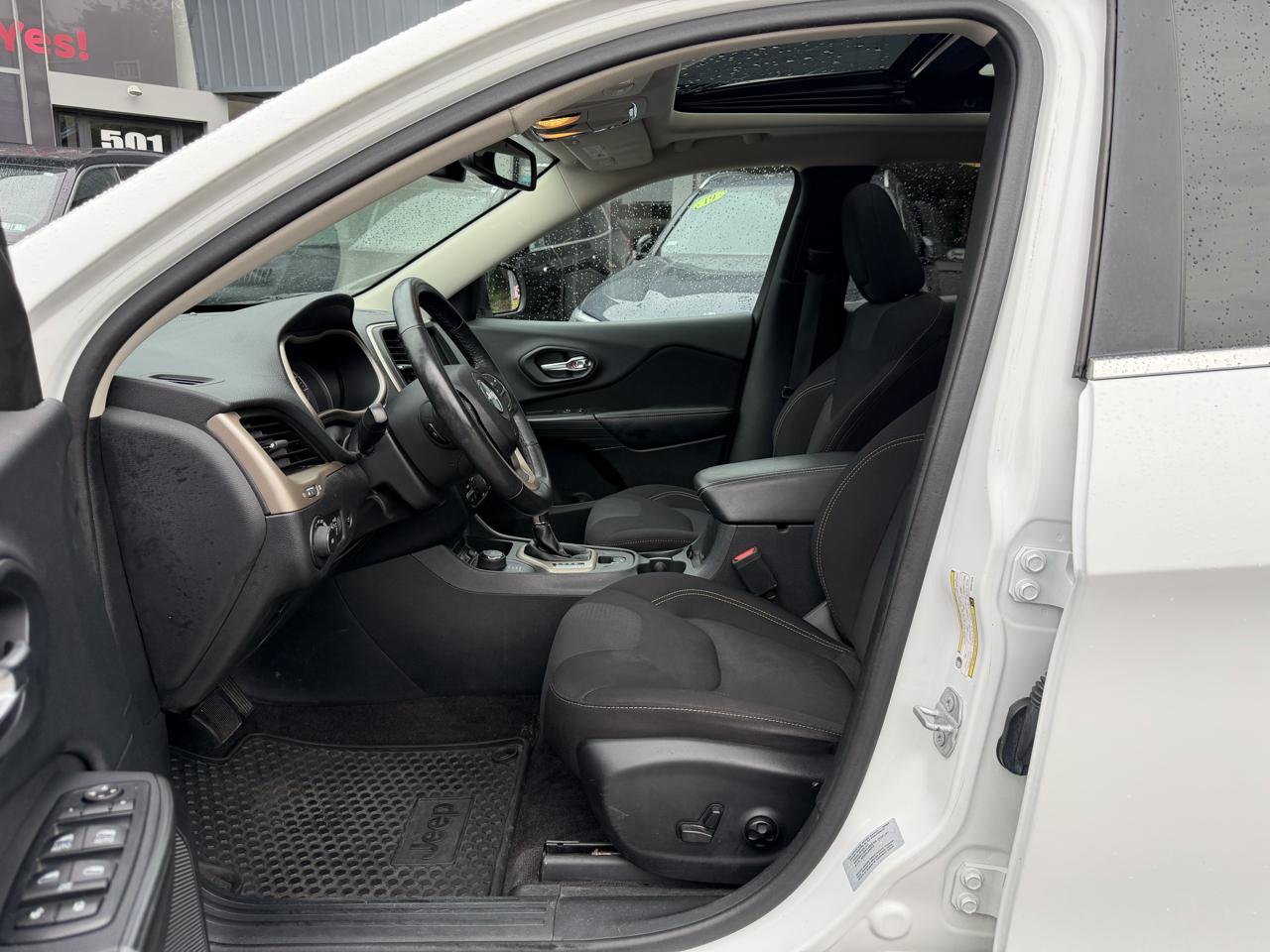 Jeep Cherokee 4WD 4dr Latitude 2016