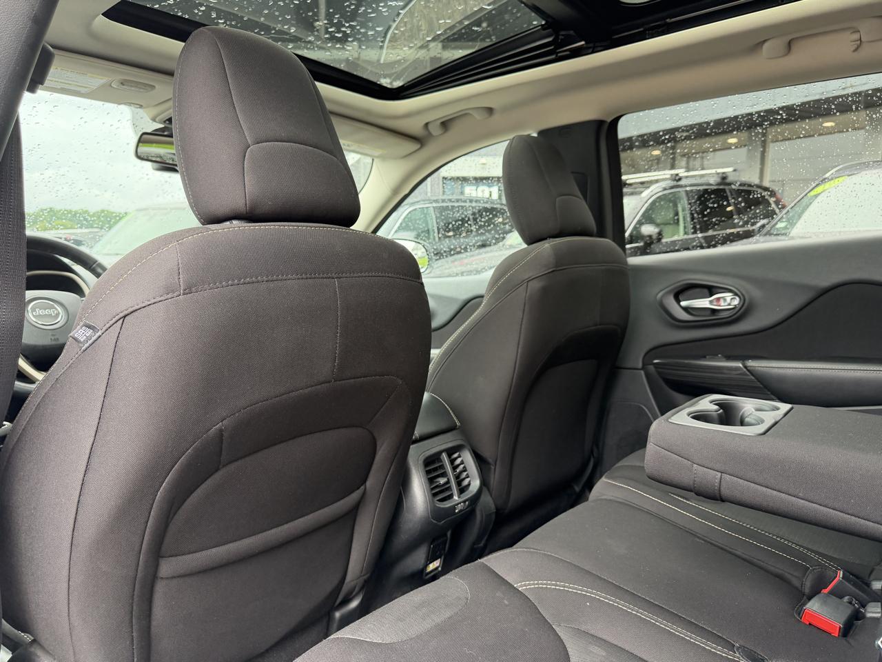 Jeep Cherokee 4WD 4dr Latitude 2016
