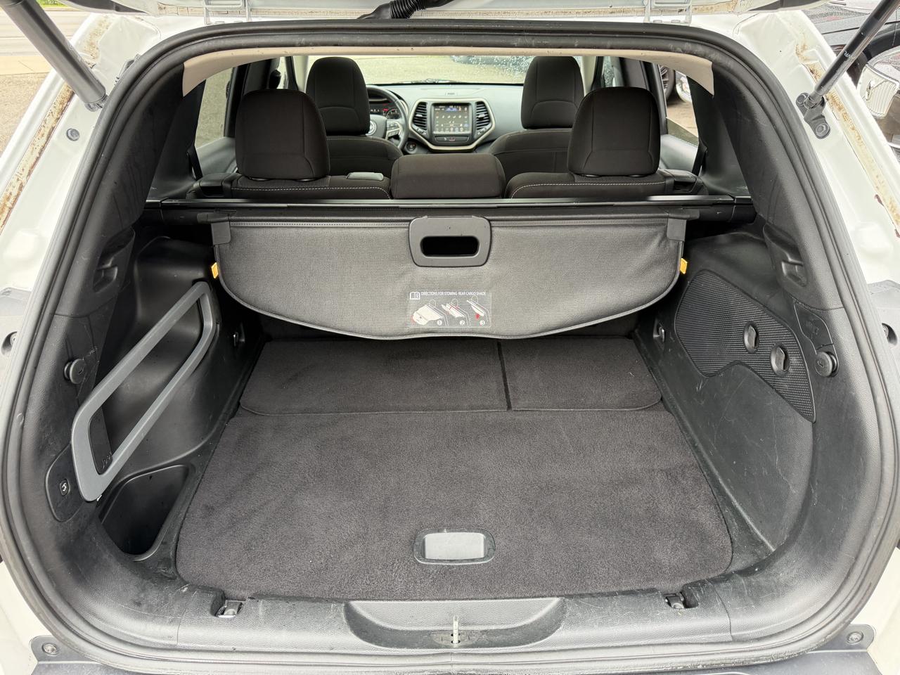 Jeep Cherokee 4WD 4dr Latitude 2016