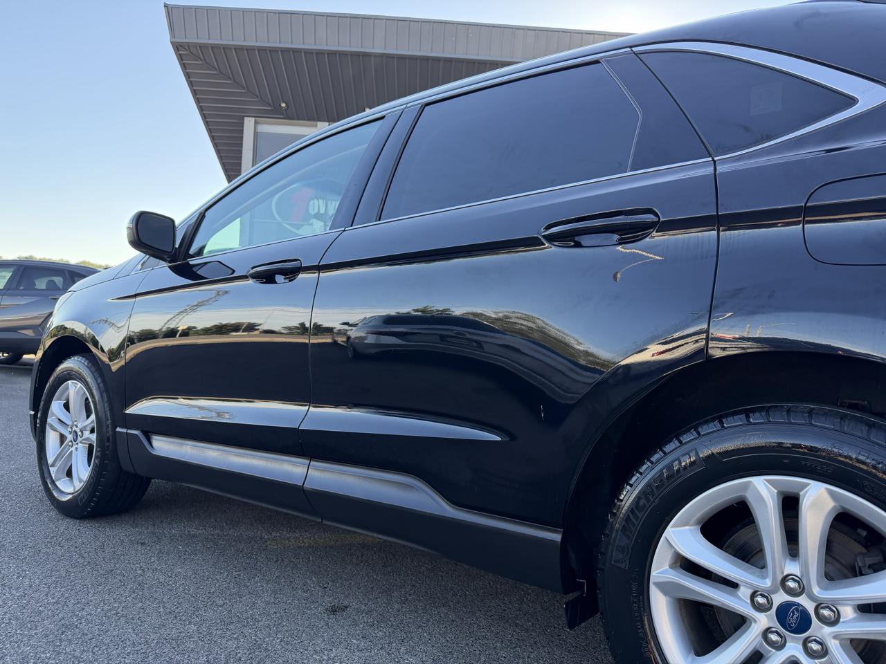 Ford Edge SEL FWD 2019