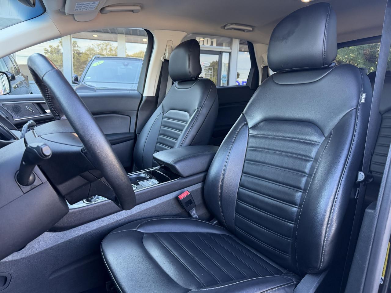 Ford Edge SEL FWD 2019