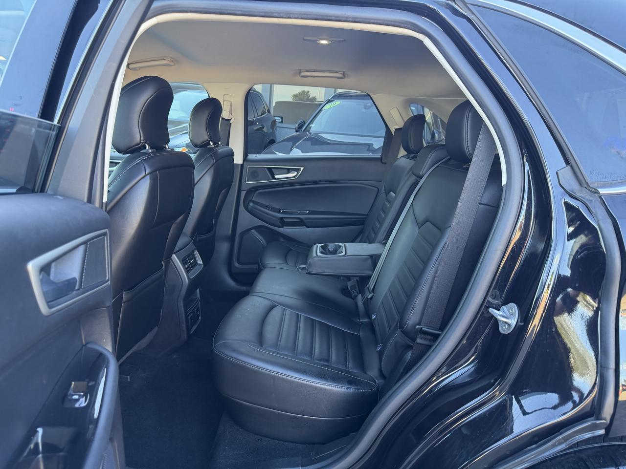 Ford Edge SEL FWD 2019
