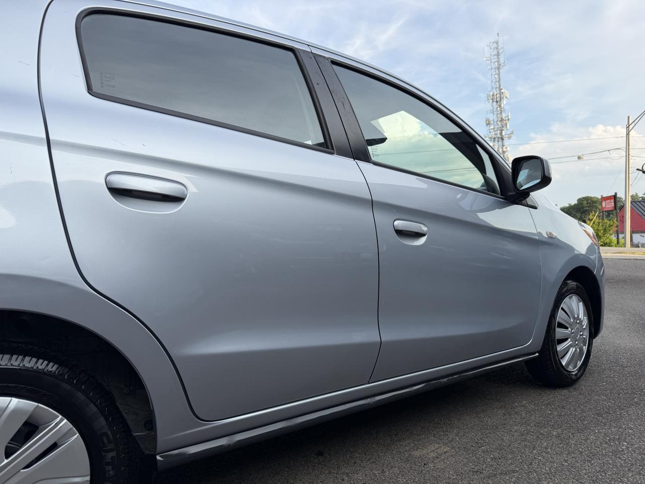 Mitsubishi Mirage Carbonite Edition CVT 2021