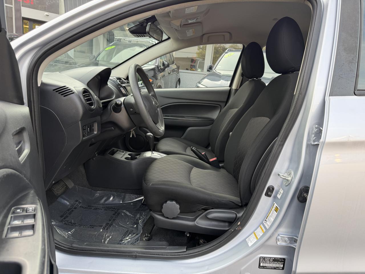 Mitsubishi Mirage Carbonite Edition CVT 2021