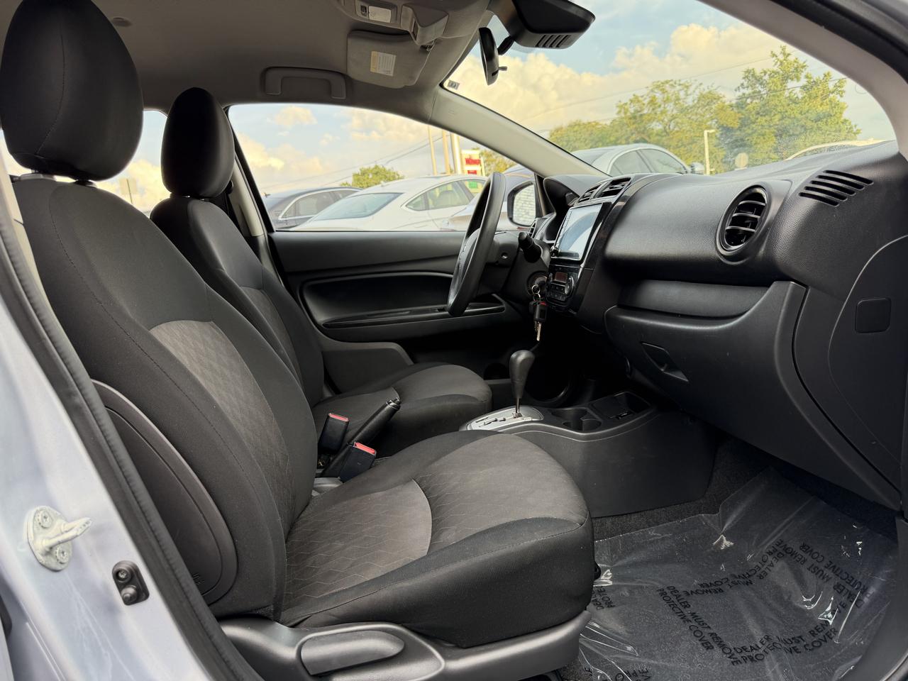 Mitsubishi Mirage Carbonite Edition CVT 2021