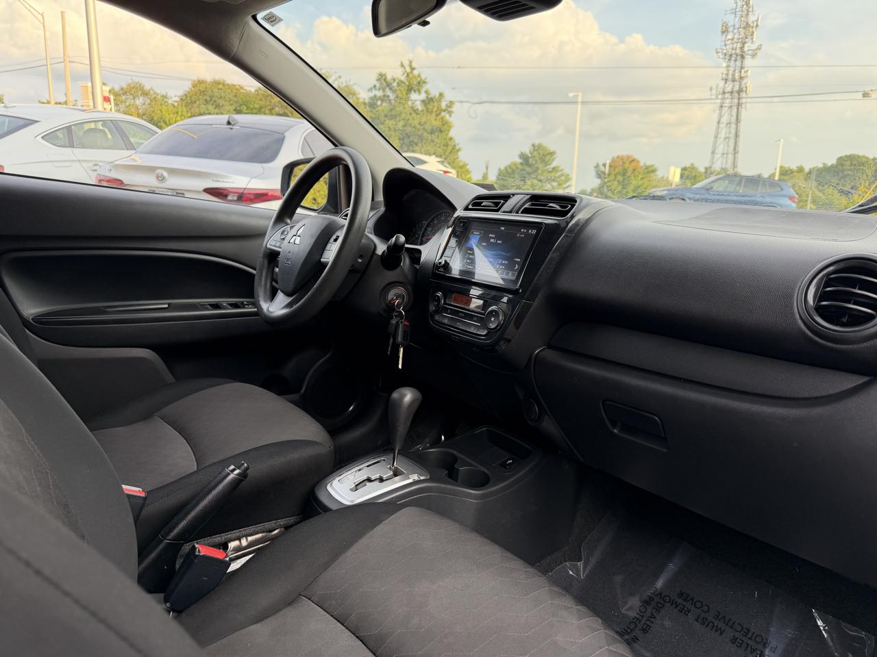 Mitsubishi Mirage Carbonite Edition CVT 2021