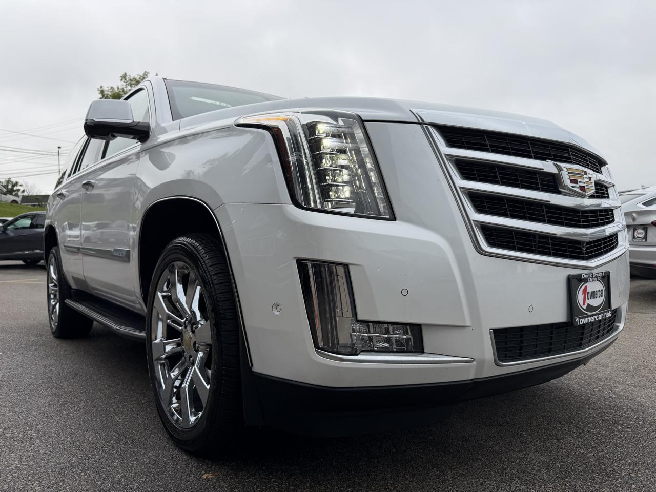 Cadillac Escalade 4WD 4dr Luxury 2017