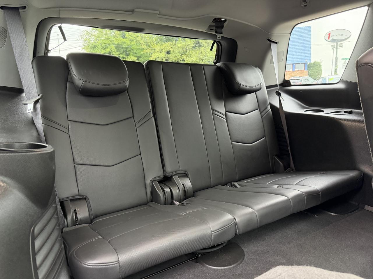 Cadillac Escalade 4WD 4dr Luxury 2017