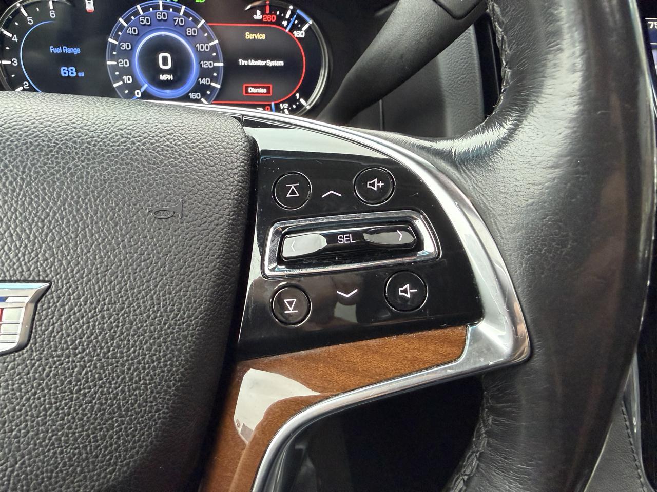 Cadillac Escalade 4WD 4dr Luxury 2017
