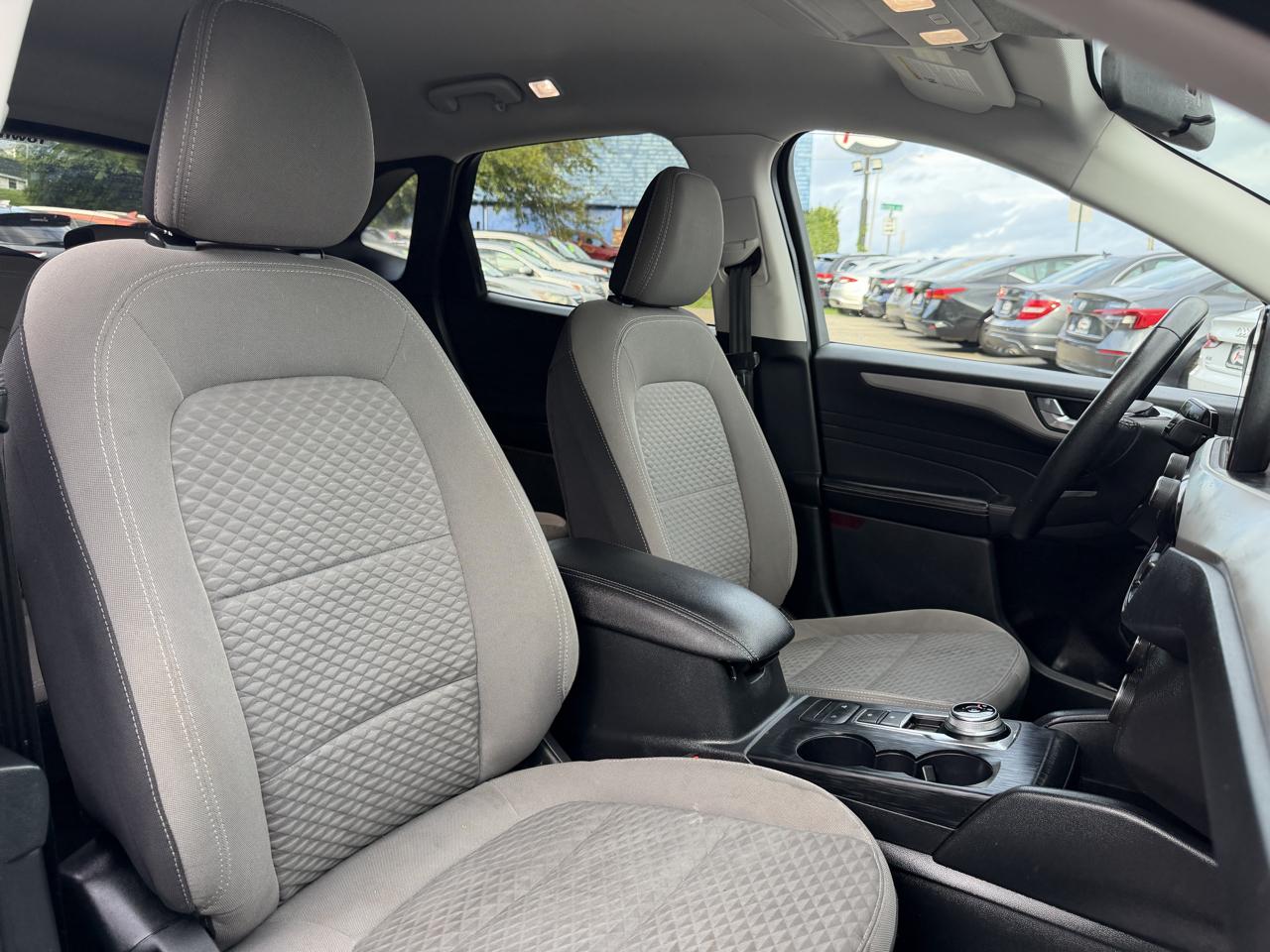 Ford Escape SE AWD 2021