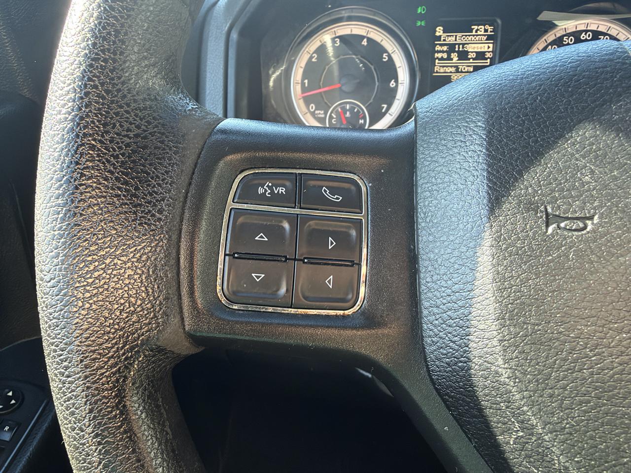 RAM 1500 Express 4x4 Quad Cab 6'4" Box 2017
