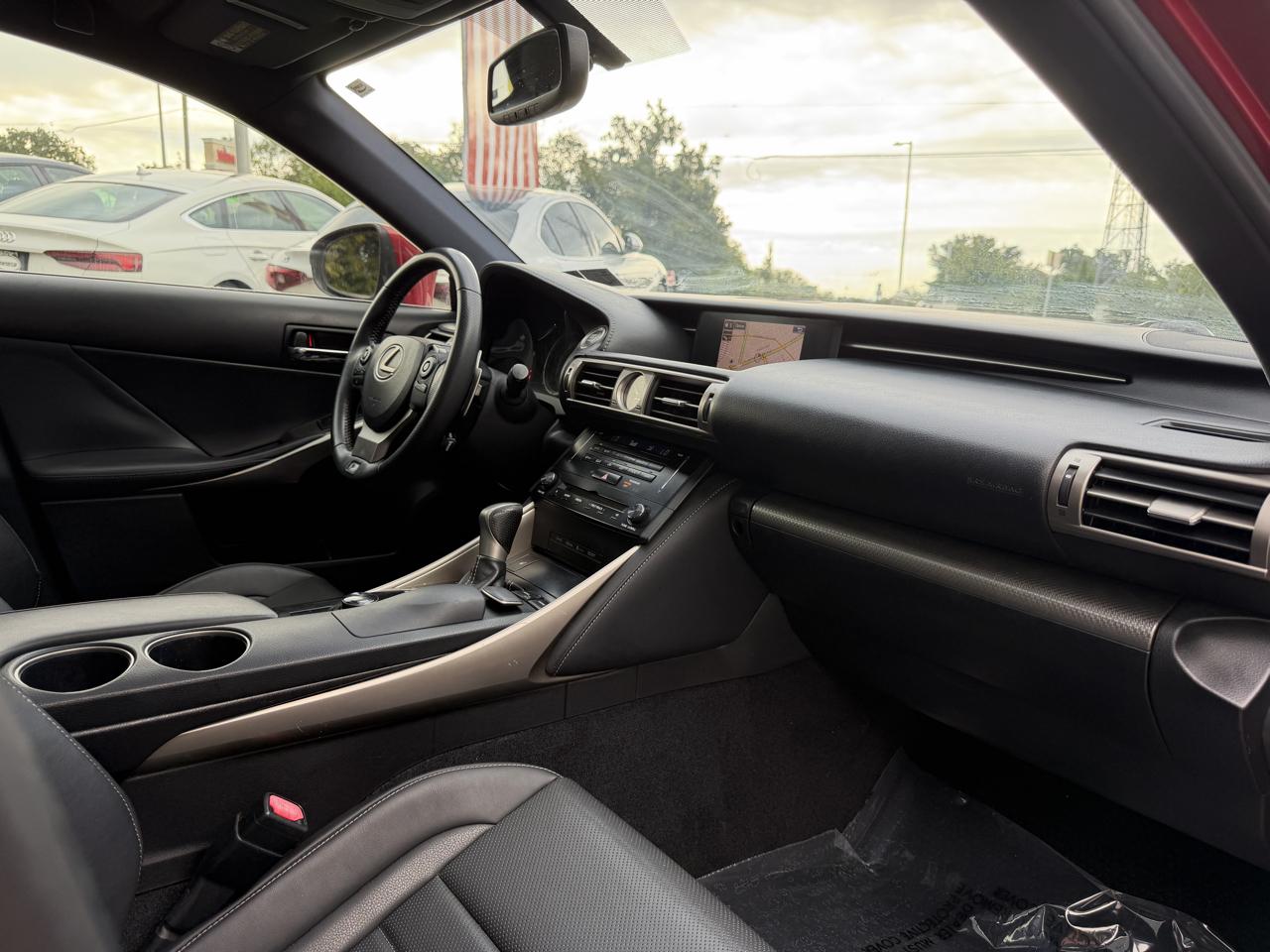 Lexus IS 250 4dr Sport Sdn Auto AWD 2014