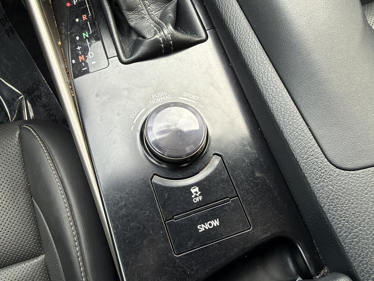 Lexus IS 250 4dr Sport Sdn Auto AWD 2014