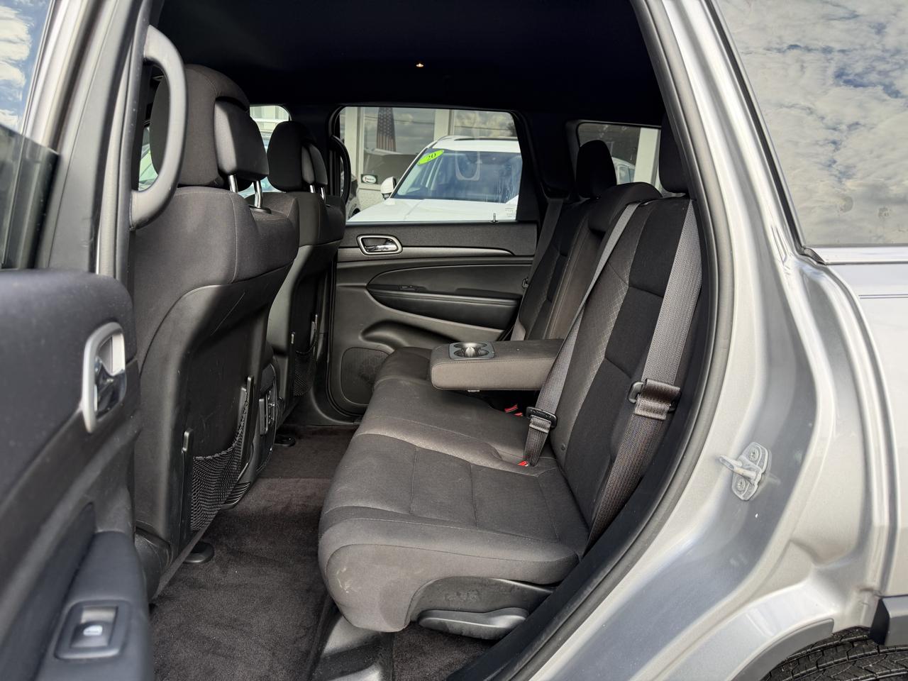 Jeep Grand Cherokee Laredo 4x4 *Ltd Avail* 2018