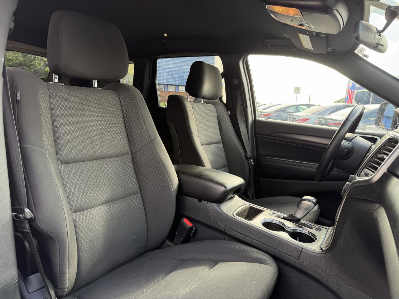 Jeep Grand Cherokee Laredo 4x4 *Ltd Avail* 2018