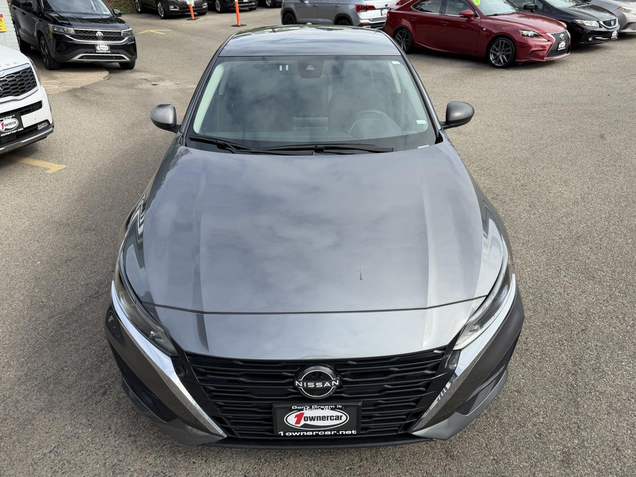 Nissan Altima 2.5 SV Sedan 2024