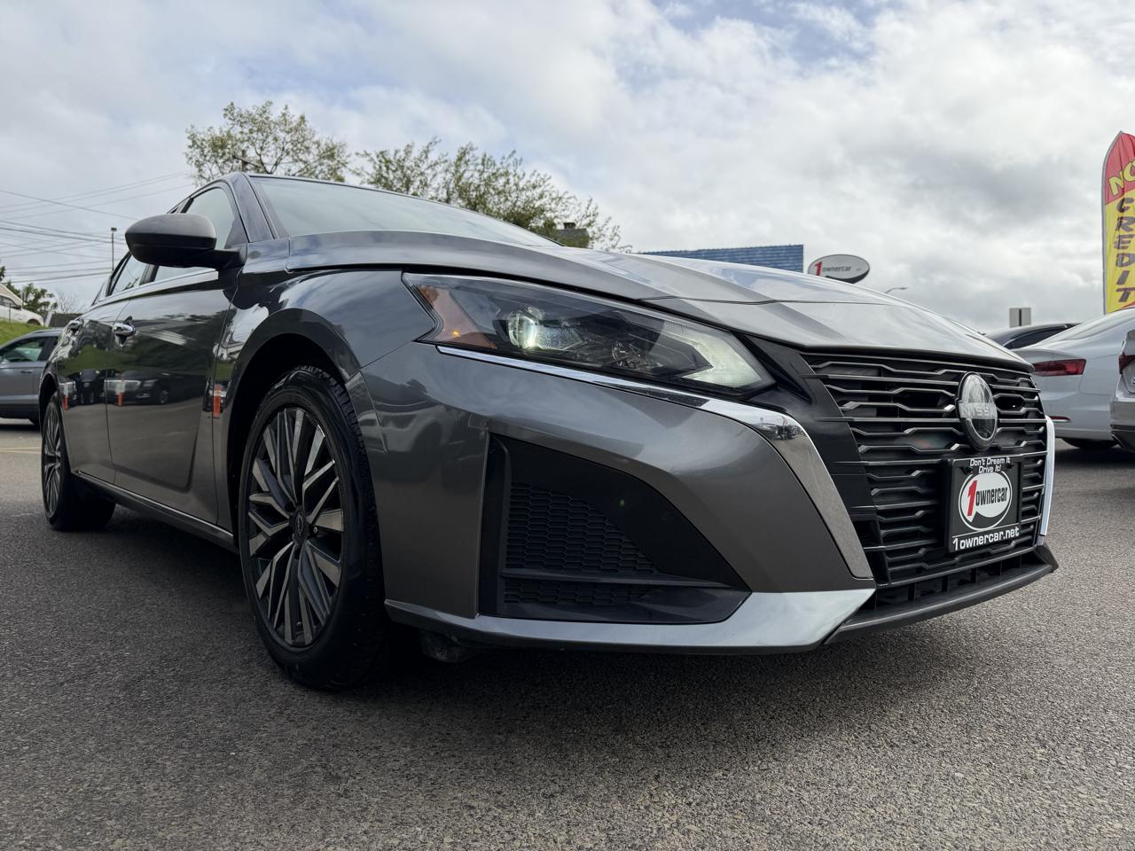 Nissan Altima 2.5 SV Sedan 2024