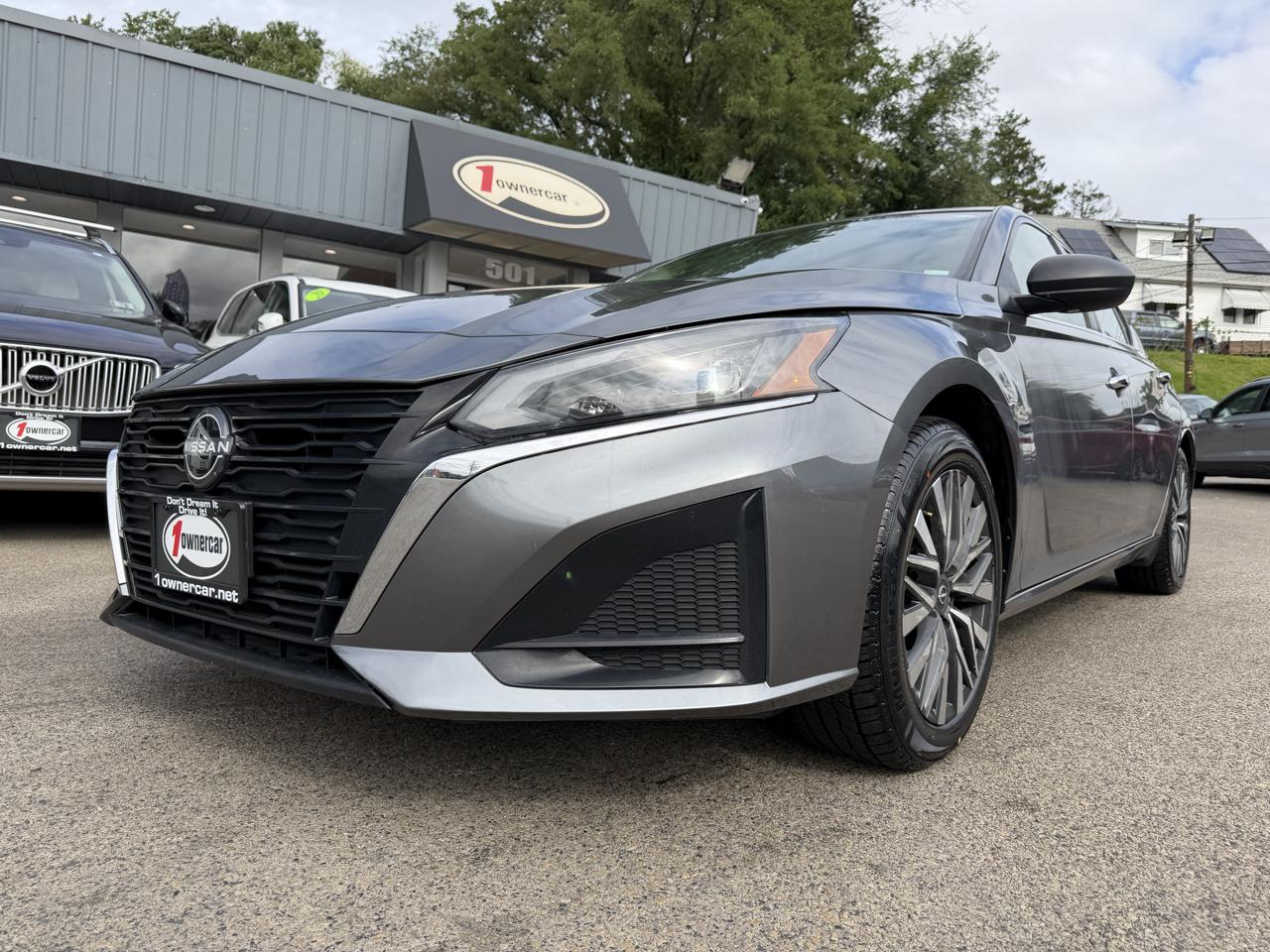 Nissan Altima 2.5 SV Sedan 2024